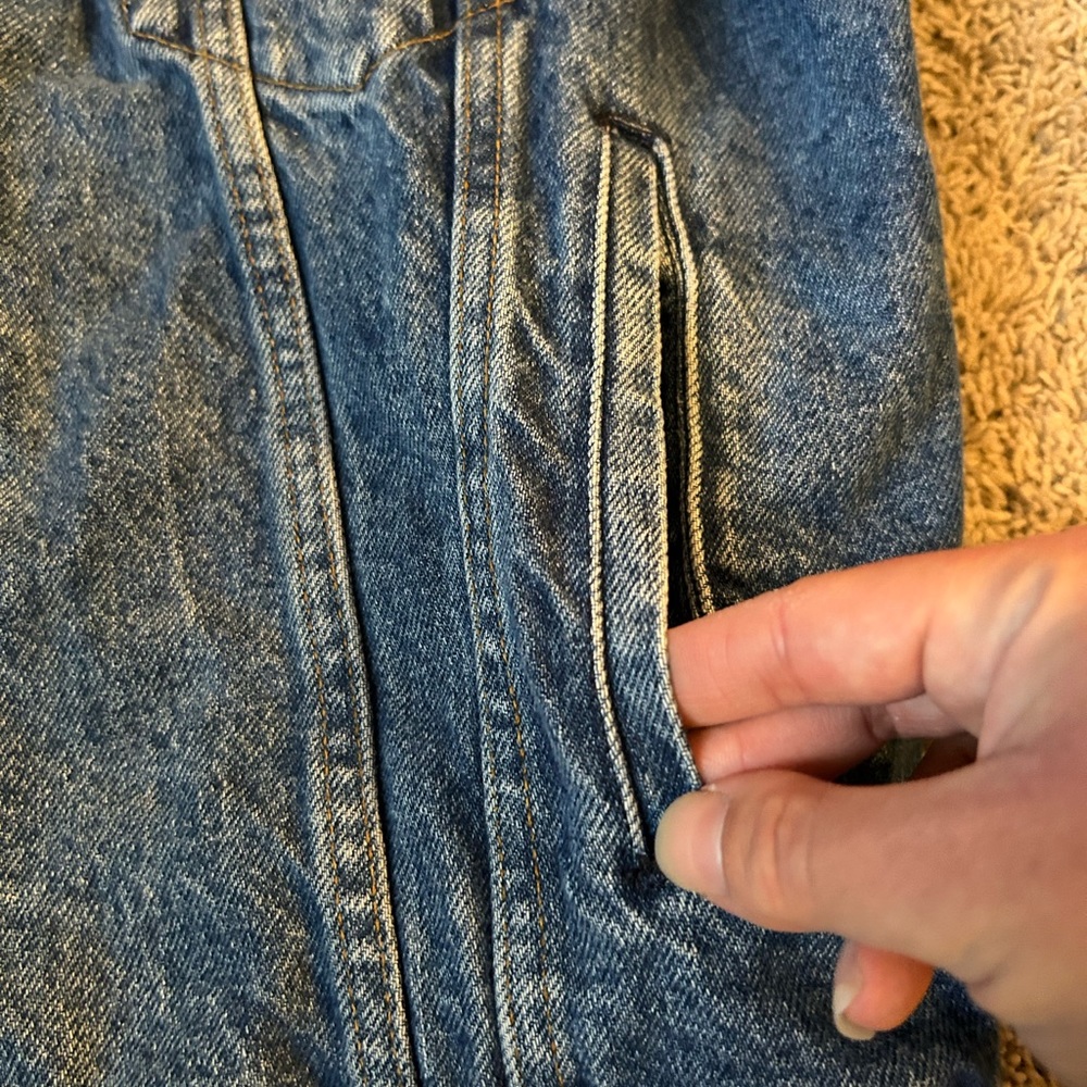 Levi’s denim jacket size medium - Picture 5 of 6